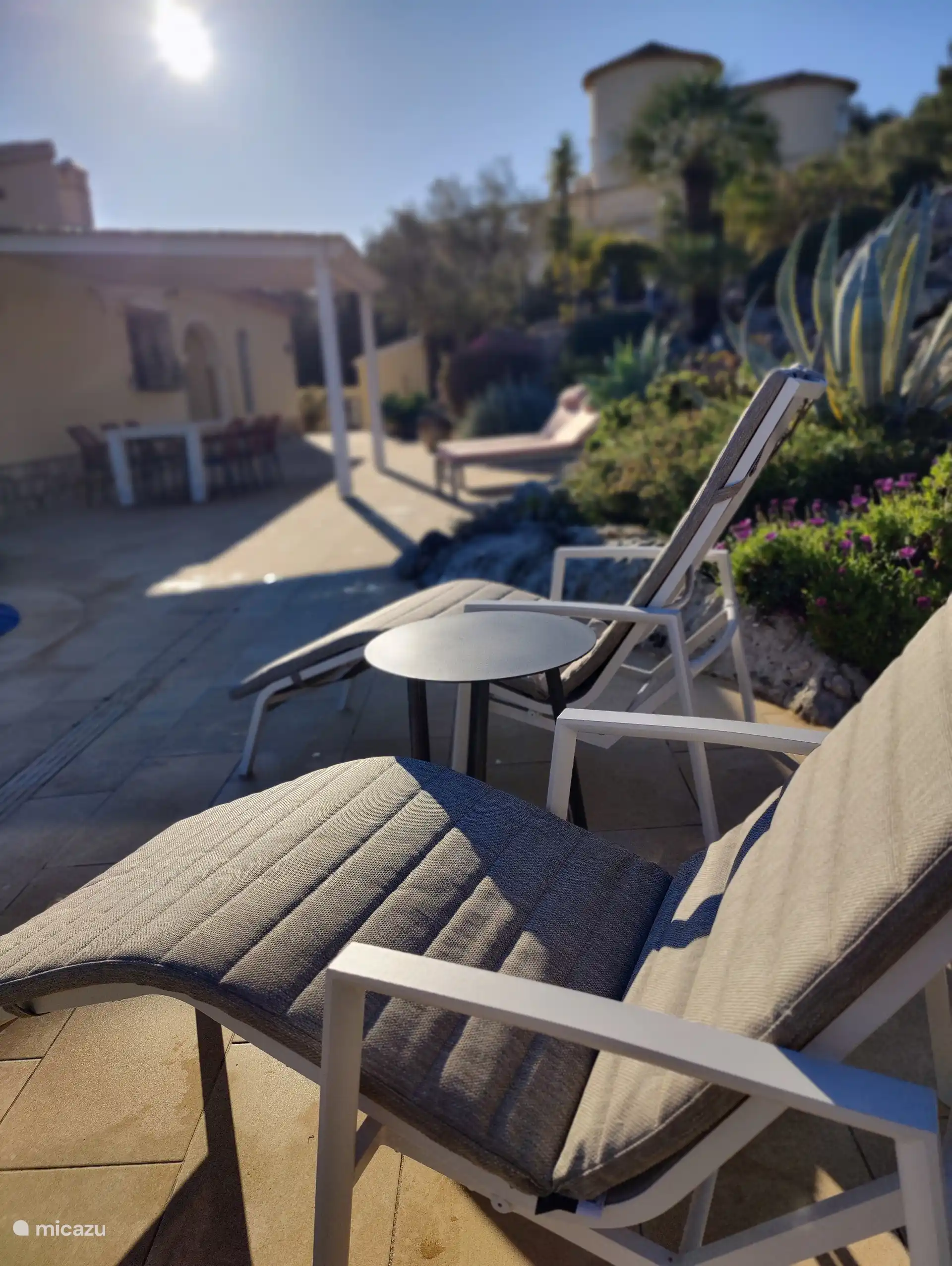 Blissful idleness at this relaxation spot on the terrace.