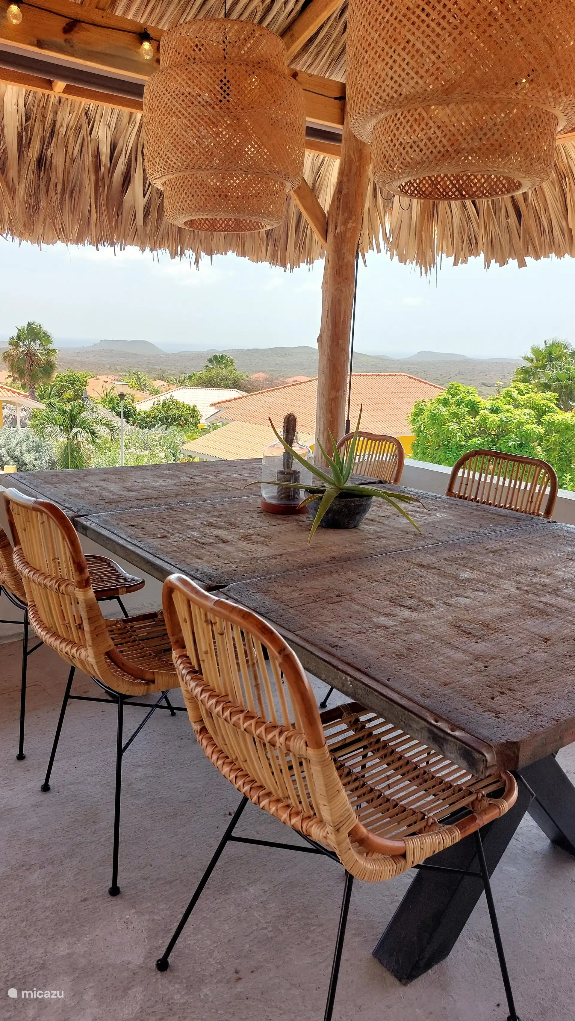 Dining area with beautiful views and sea views