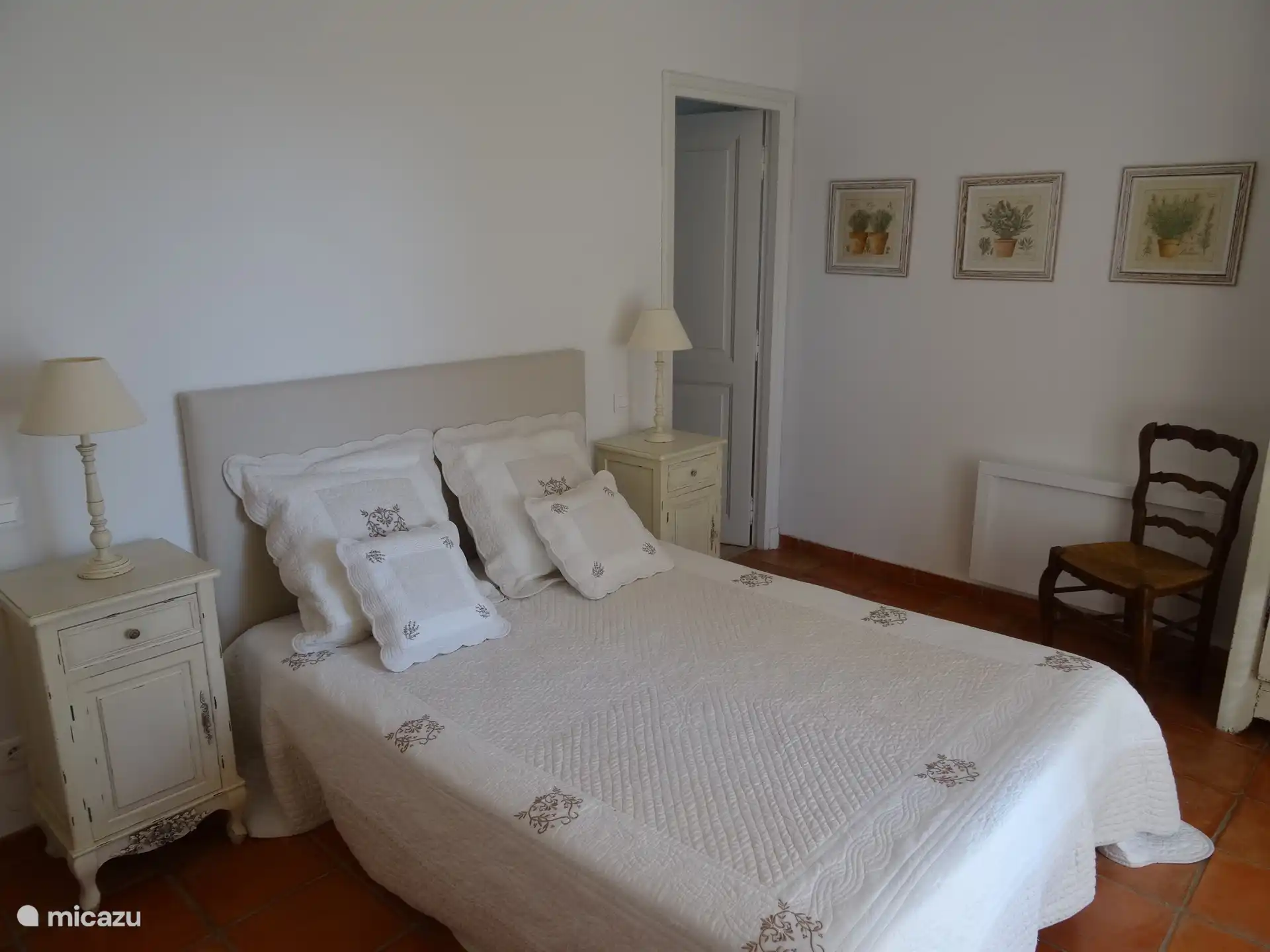 Chambre 2 avec lit double français