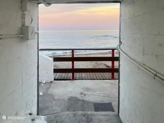 Location de Vacances Espagne, Costa del Sol, Mijas Costa, appartement - La Joya Mijas première ligne Vue sur la mer  Entrée de la plage à 200 mètres de l’appartement.