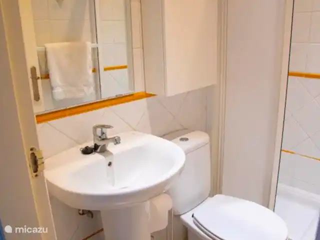 Location de Vacances Espagne, Costa del Sol, Mijas Costa, appartement - La Joya Mijas première ligne Vue sur la mer  Salle de bain 2.
