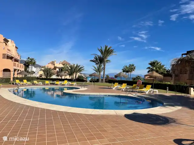 Location de Vacances Espagne, Costa del Sol, Mijas Costa, appartement - La Joya Mijas première ligne Vue sur la mer  Piscine 1 avec vue sur la mer et lits bébé gratuits.