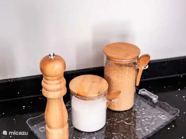 Luxe appartementen met zwembad. huren in Suriname, Paramaribo, Paramaribo - villa zout/peper/suiker