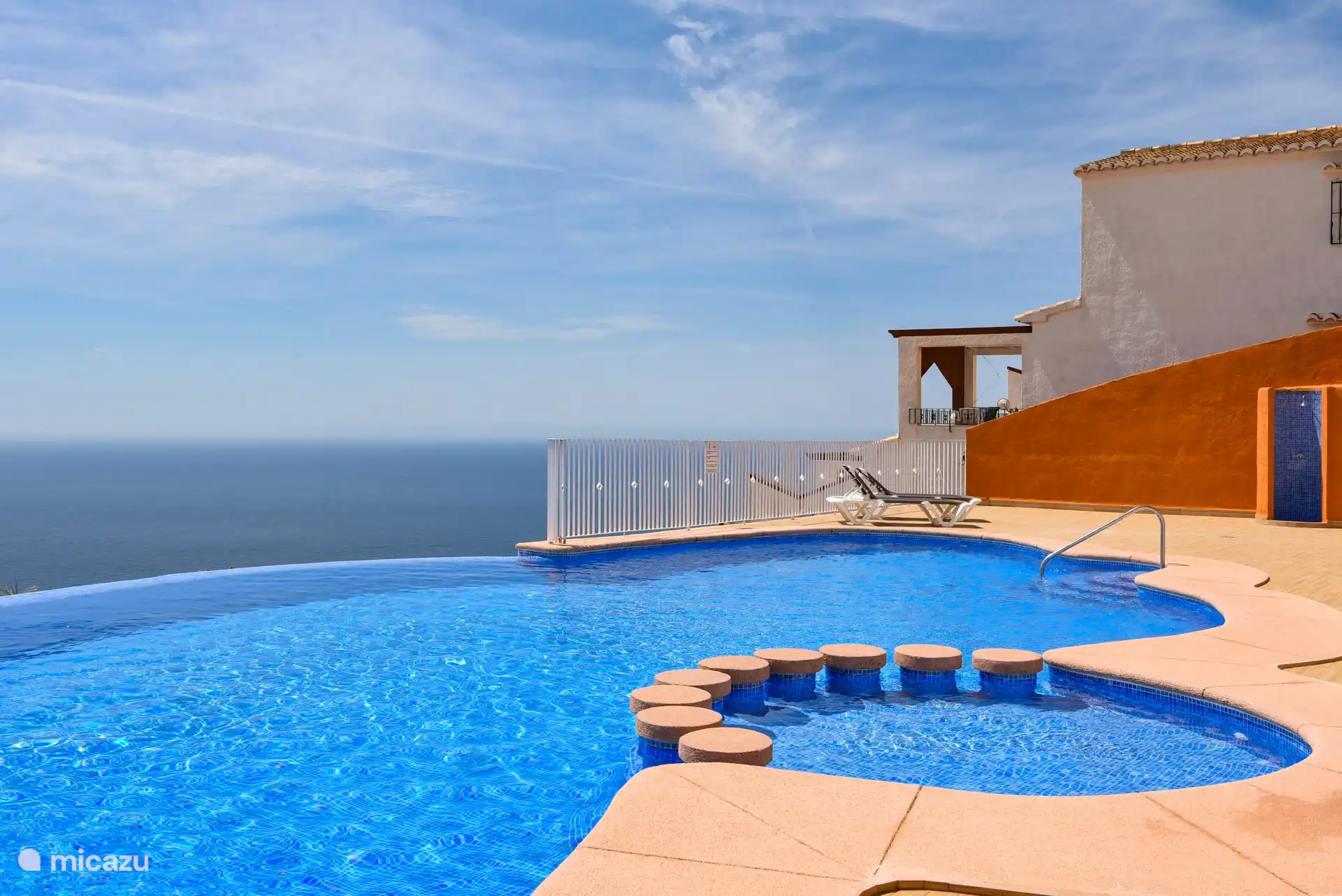 La piscina compartida