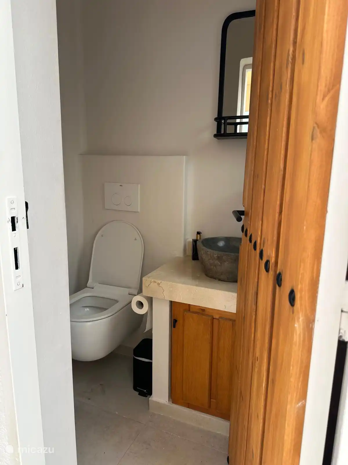 Casa Estrella outdoor toilet at the pool terrace