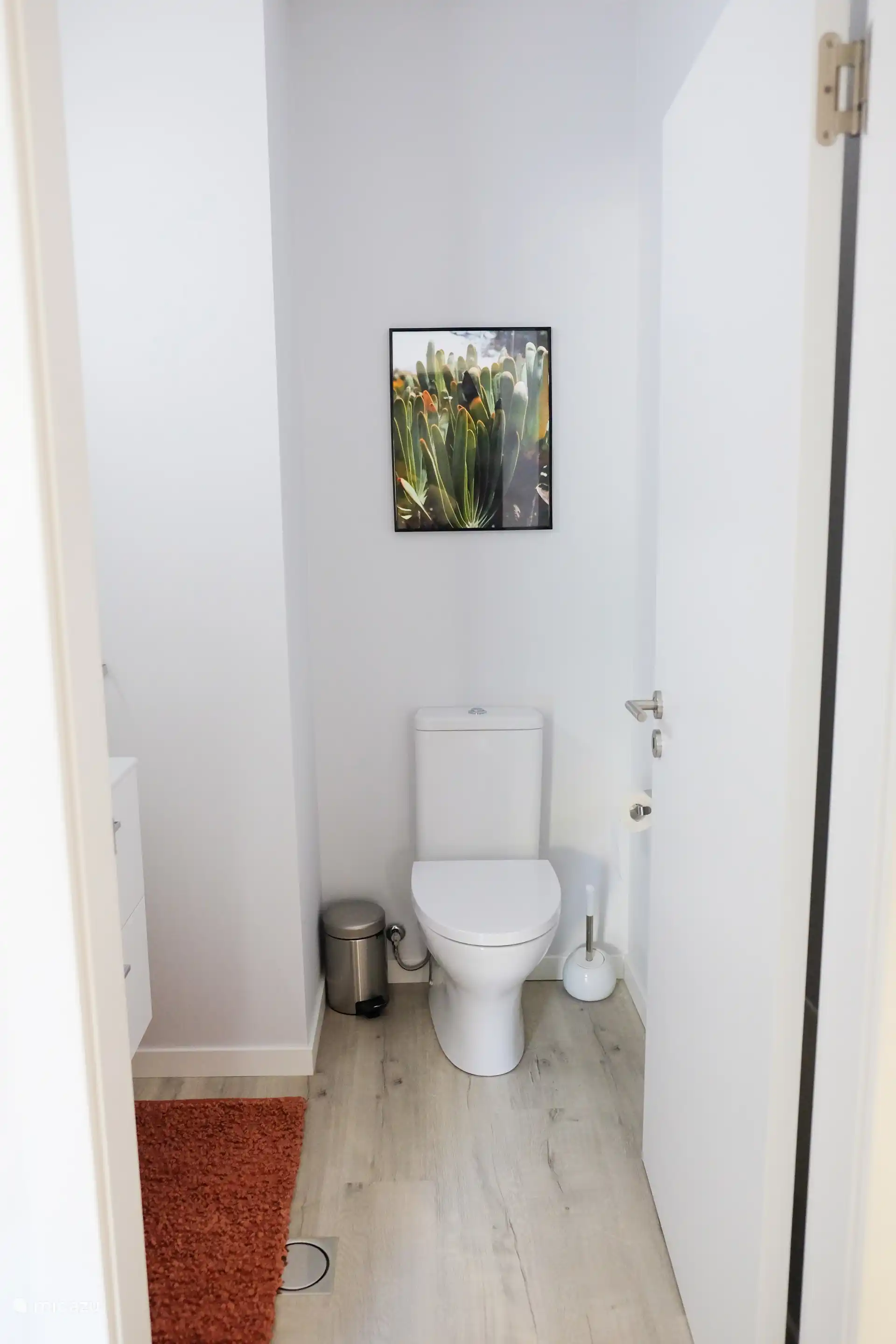 Neben den beiden Bädern mit WC gibt es auch ein separates WC.