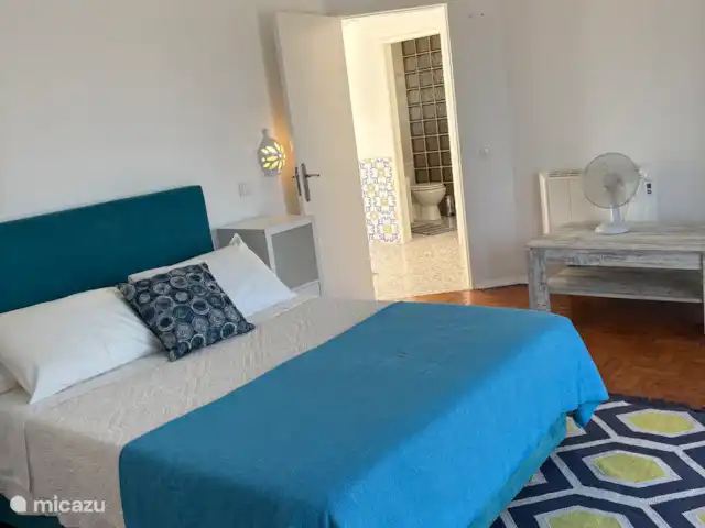 Casa Linda huren in Portugal, Algarve, Lagos - vakantiehuis Grote slaapkamer met tweepersoonsbed en uitzicht op zee