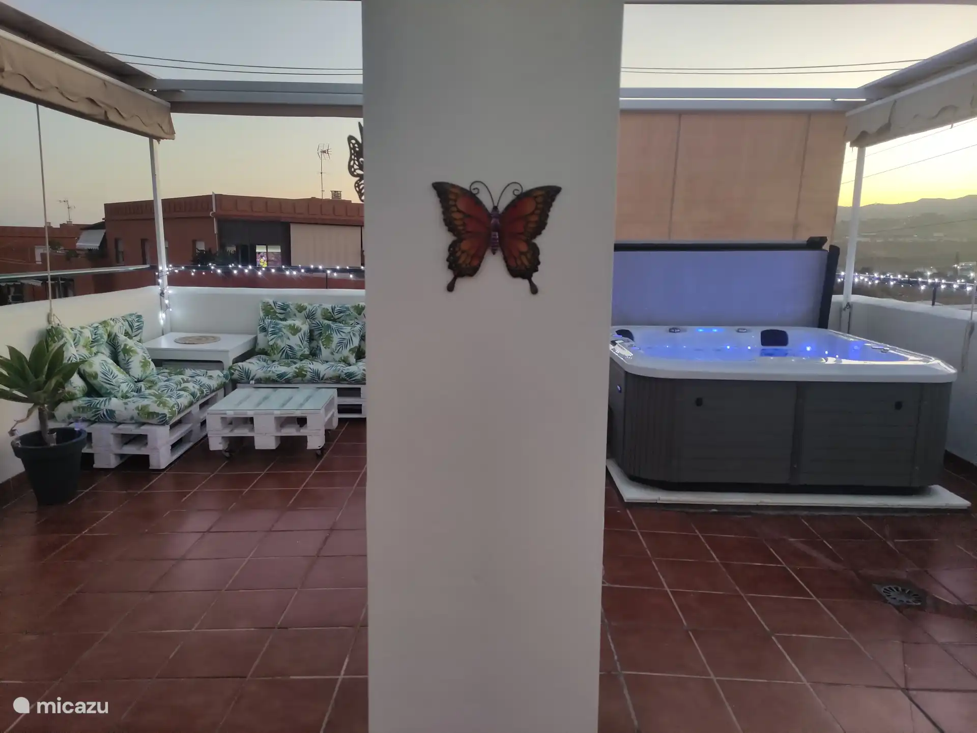 Penthouse Milagro in Spanien, Andalusien, Almayate - Penthouse