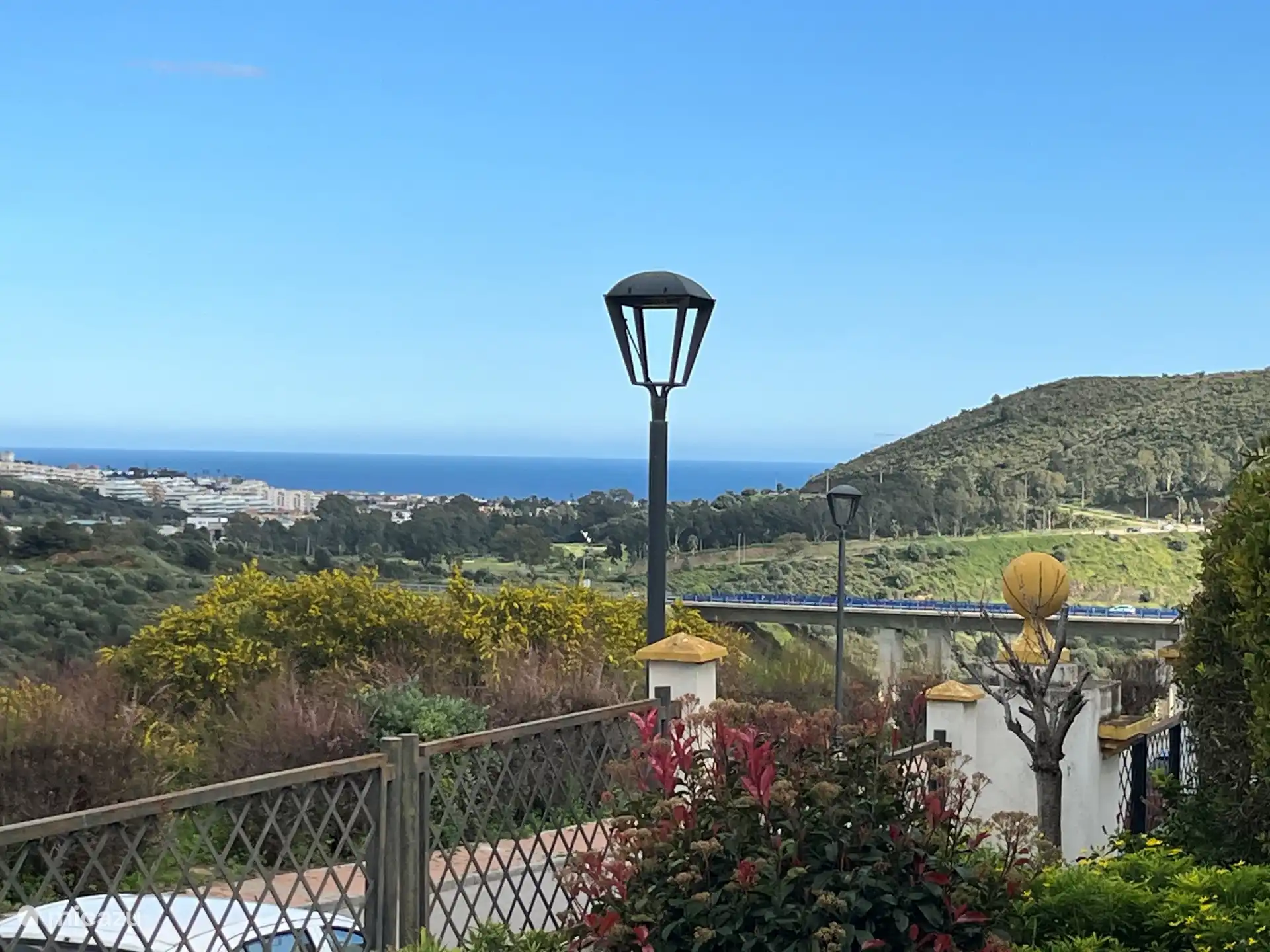 Blick vom Haupteingang