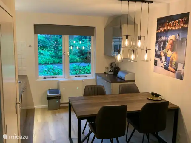 Boshuisje C20 Garderen - La Veluwe | Pays-Bas, Gueldre, Garderen - maison mitoyenne Salle à manger près de la cuisine