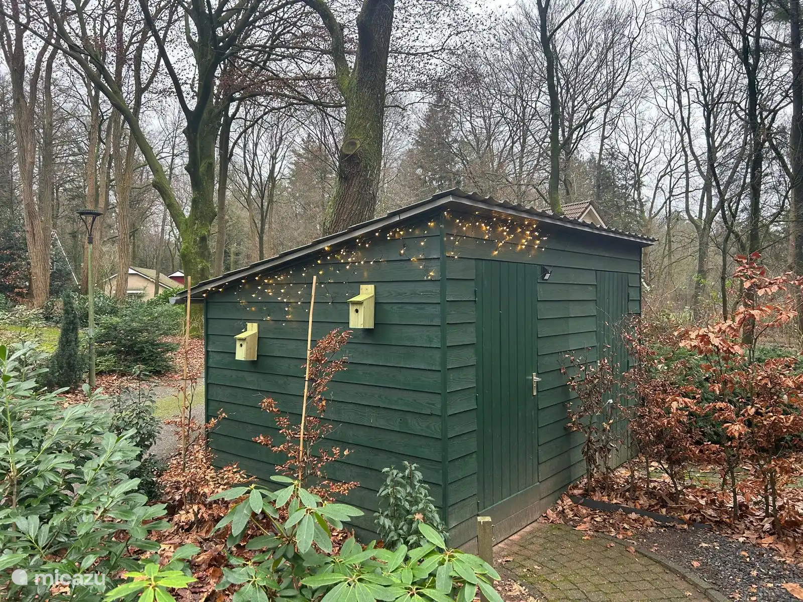 Schuppen, in dem Fahrräder abgestellt werden können