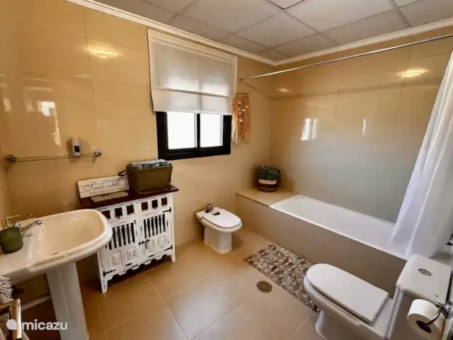 Casa Real en España, Costa Blanca, Ciudad Quesada - villa Suelo del baño