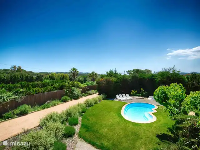 Villa Lavanda en España, Costa Brava, Palafrugell  - villa El entorno verde