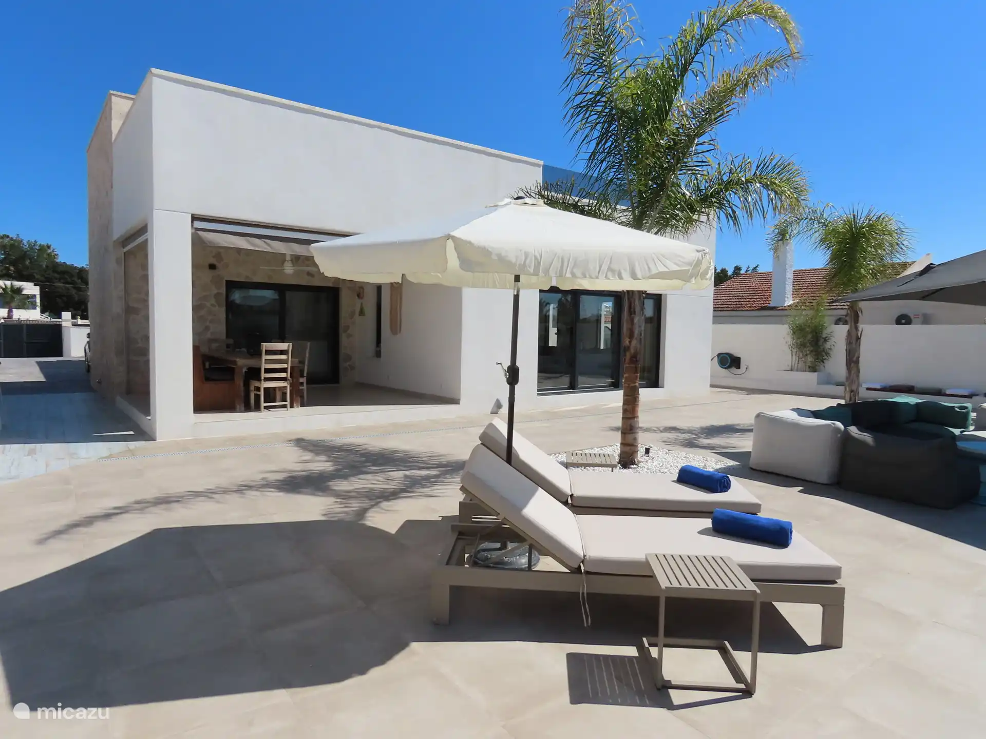 Rückseite der Villa