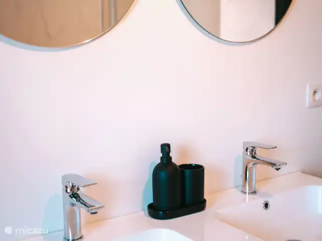 Escapada a los Lagos  en Bélgica, Ardenas, Cerfontaine - villa