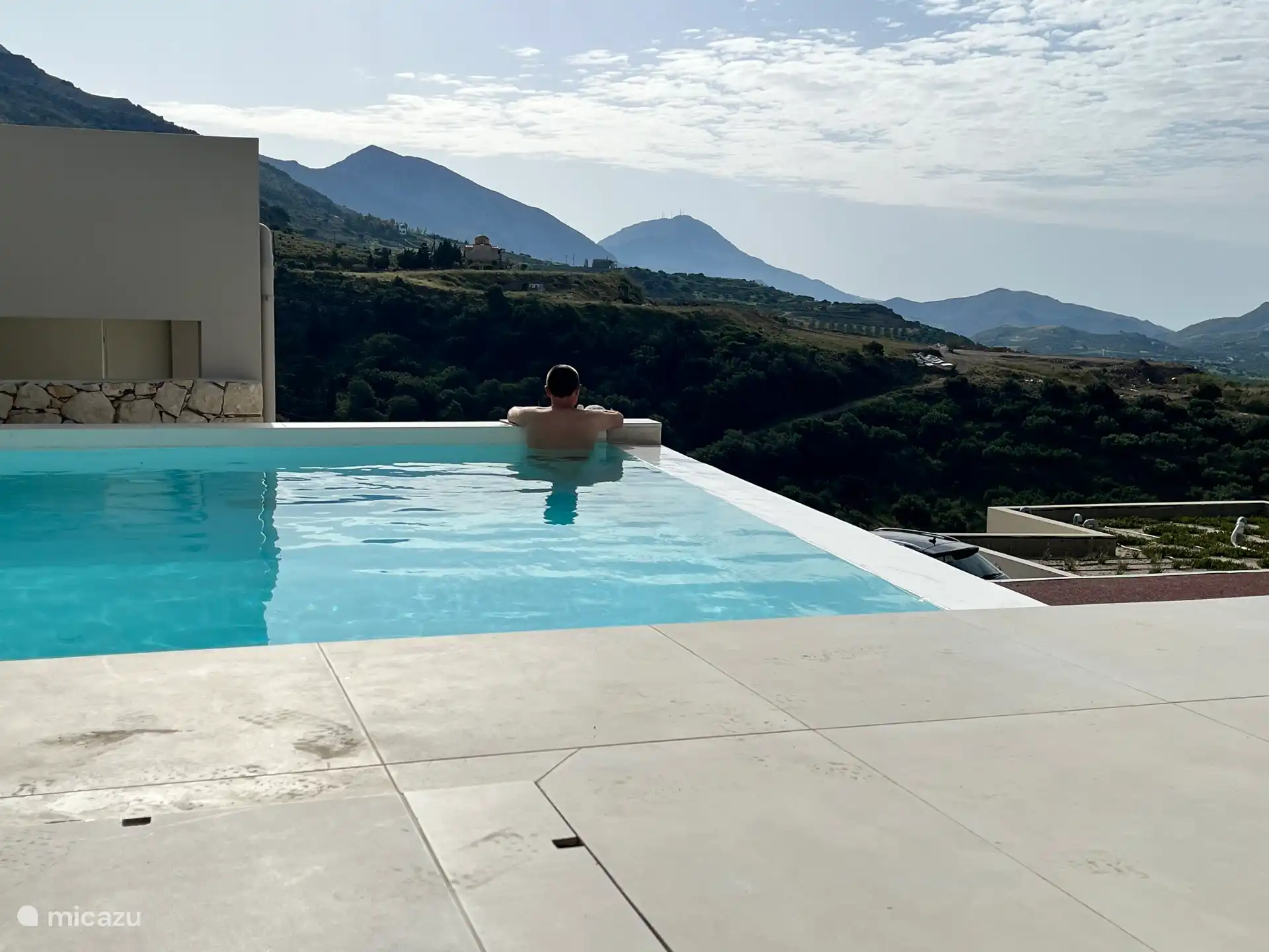 Atemberaubende Aussicht vom Pool aus