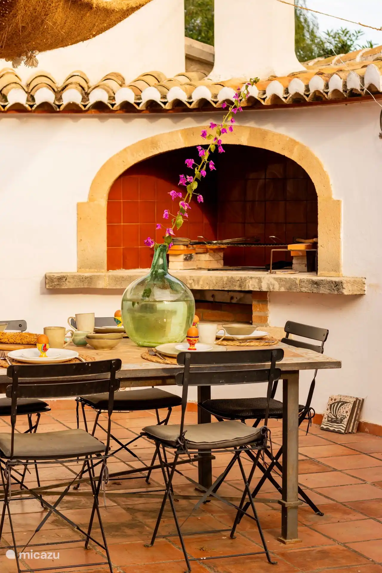 On the oven you can make your own paella or have a delicious BBQ.