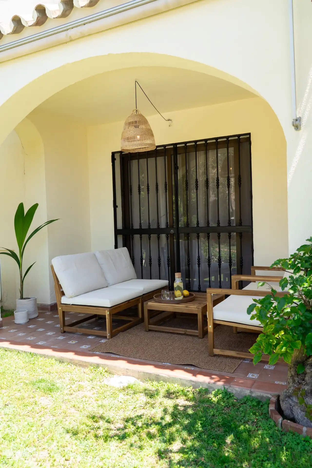 Détendez-vous sur votre propre terrasse. 