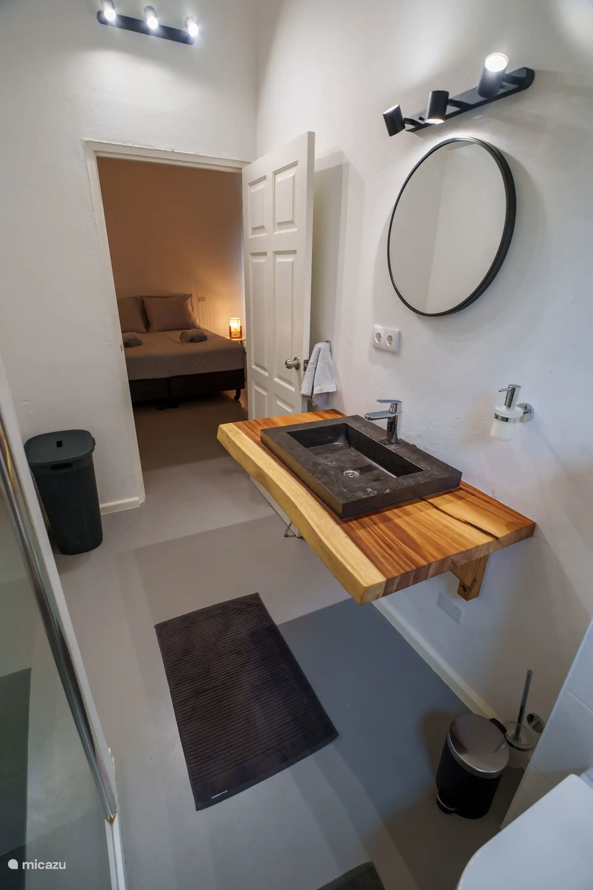 Eines der 3 Badezimmer