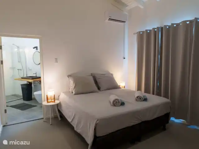 Villa Seru Jan Thiel | Curaçao, Banda Ariba (est), Jan Thiel - villa L’une des 5 chambres avec salle de bain privative