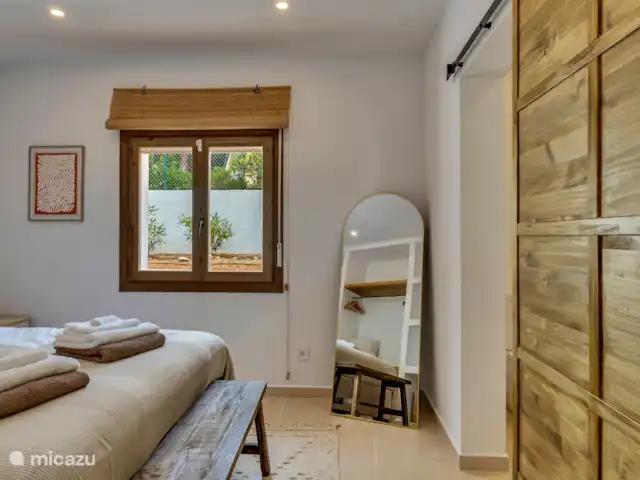 Casa Monte Zen en España, Costa Blanca, Jávea - villa Dormitorio en la parte trasera de la casa