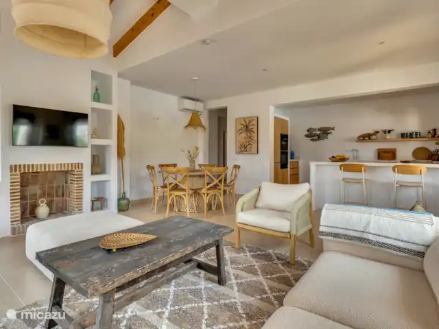 Casa Monte Zen en España, Costa Blanca, Jávea - villa Salón y cocina