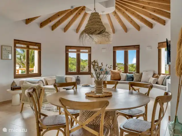 Casa Monte Zen en España, Costa Blanca, Jávea - villa Mesa de comedor y sala de estar