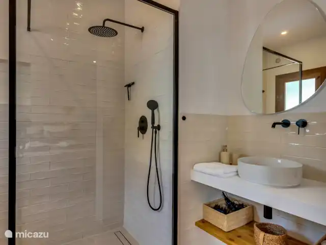 Casa Monte Zen en España, Costa Blanca, Jávea - villa Baño en suite dormitorio casa trasera