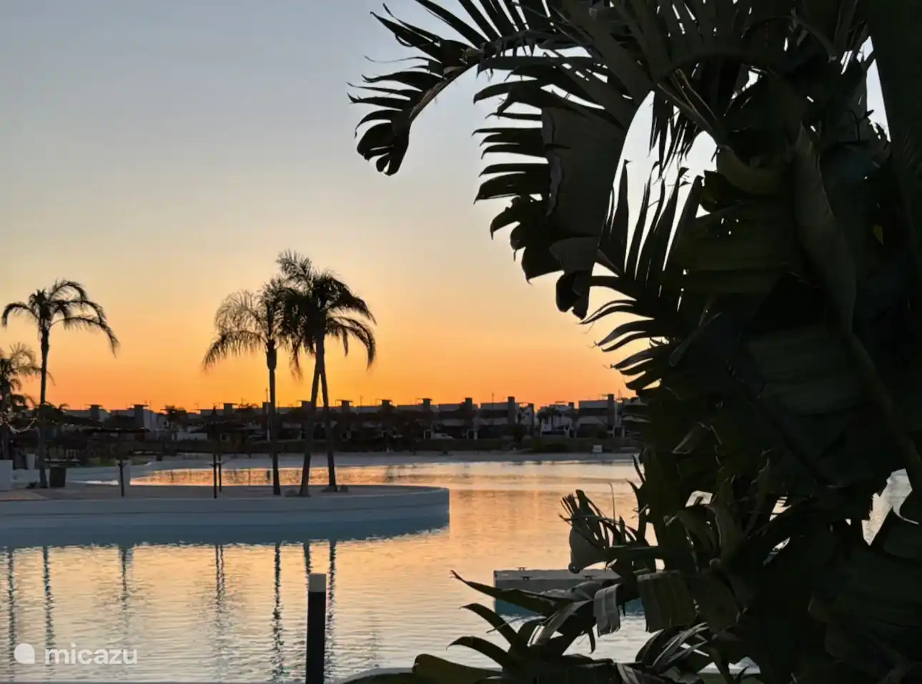 Disfruta de un atardecer en el paradisíaco Santa Rosalía Lake & Life Resort