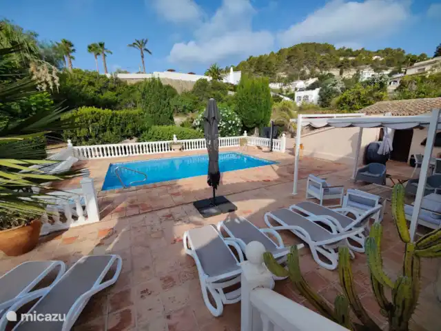 Villa Magnolia huren in Spanje, Costa Blanca, Benissa - villa Lounge bij het zwembad