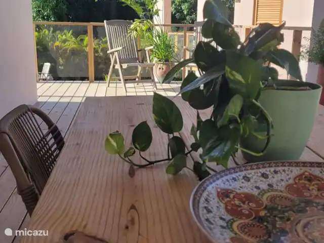 Toko Ti | Curaçao, Banda Ariba (est), Brakkeput Abou - maison de vacances Véranda et table à manger