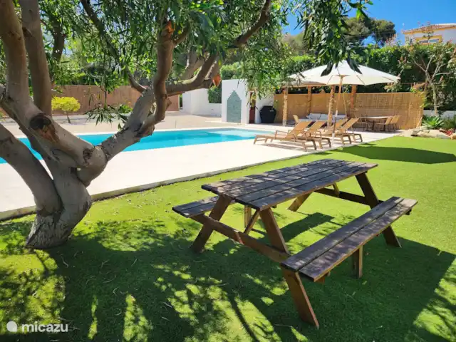 Casa Monzonea huren in Spanje, Costa Blanca, Jávea - vakantiehuis Pick-nick tafel op kunstgras