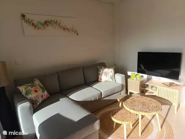 Location de Vacances Espagne, Costa Cálida, Roldan, appartement - Casa de la Tia Coin salon avec Smart TV 43