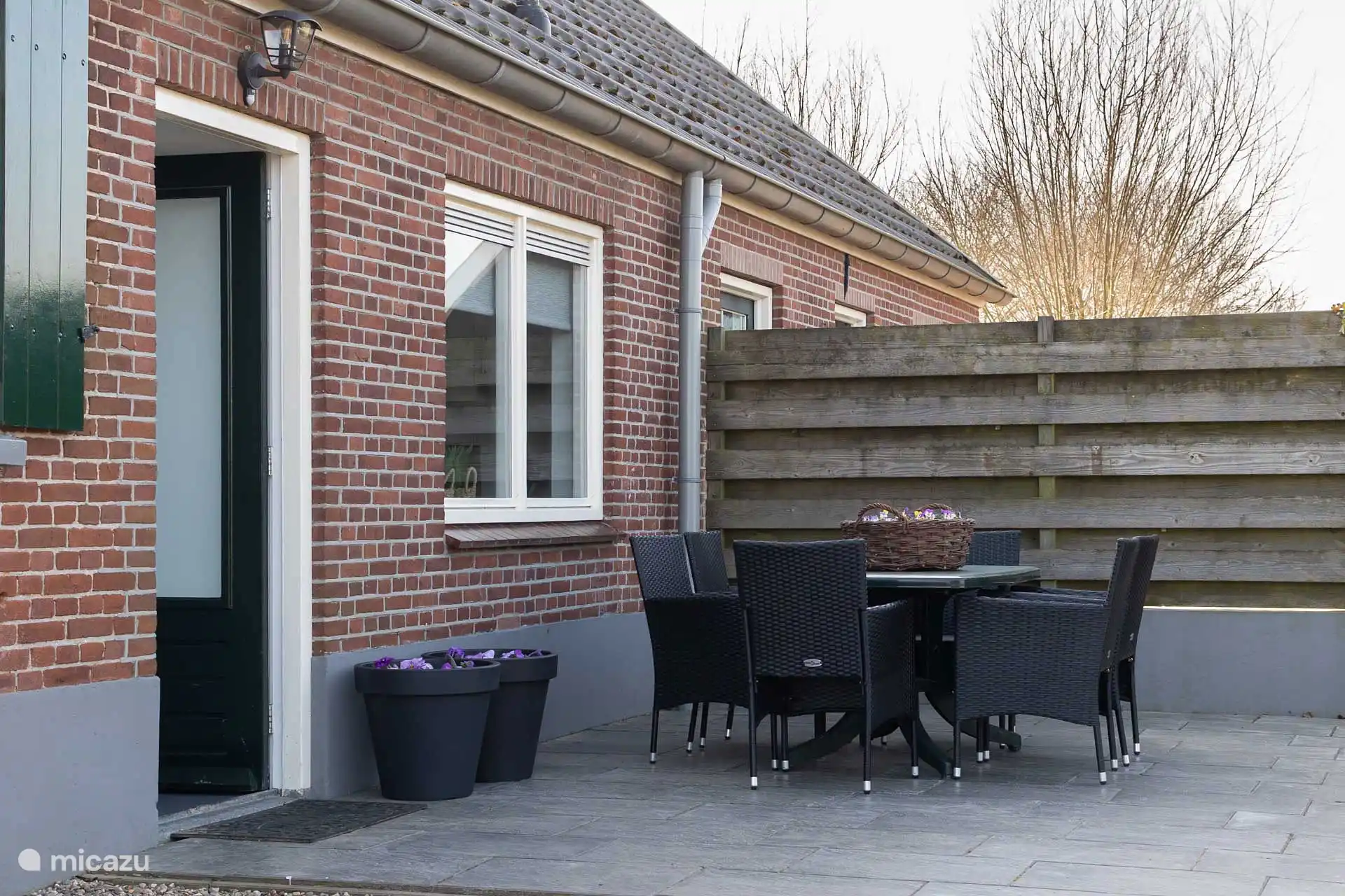 Sitzgelegenheiten im Freien