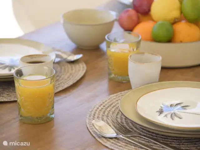 Las Palmeras - villa de luxe à Moraira | Espagne, Costa Blanca, Moraira-Teulada - villa Naya avec grande table à manger pour des dîners confortables