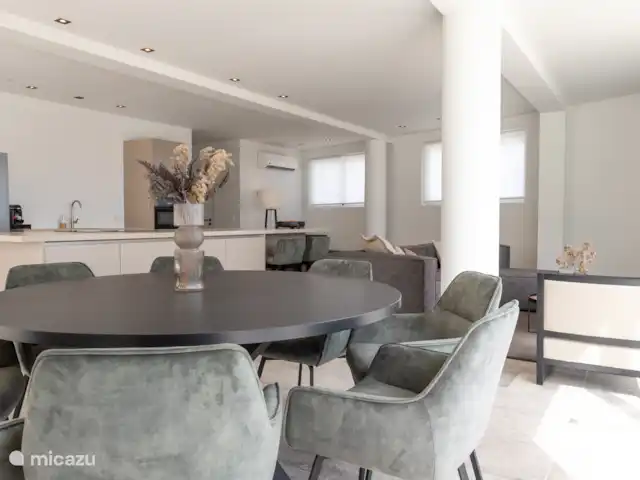 Location de Vacances Curaçao, Banda Ariba (est), Bapor Kibra, appartement - Appartement de luxe avec piscine à Mambo Beach  Salon