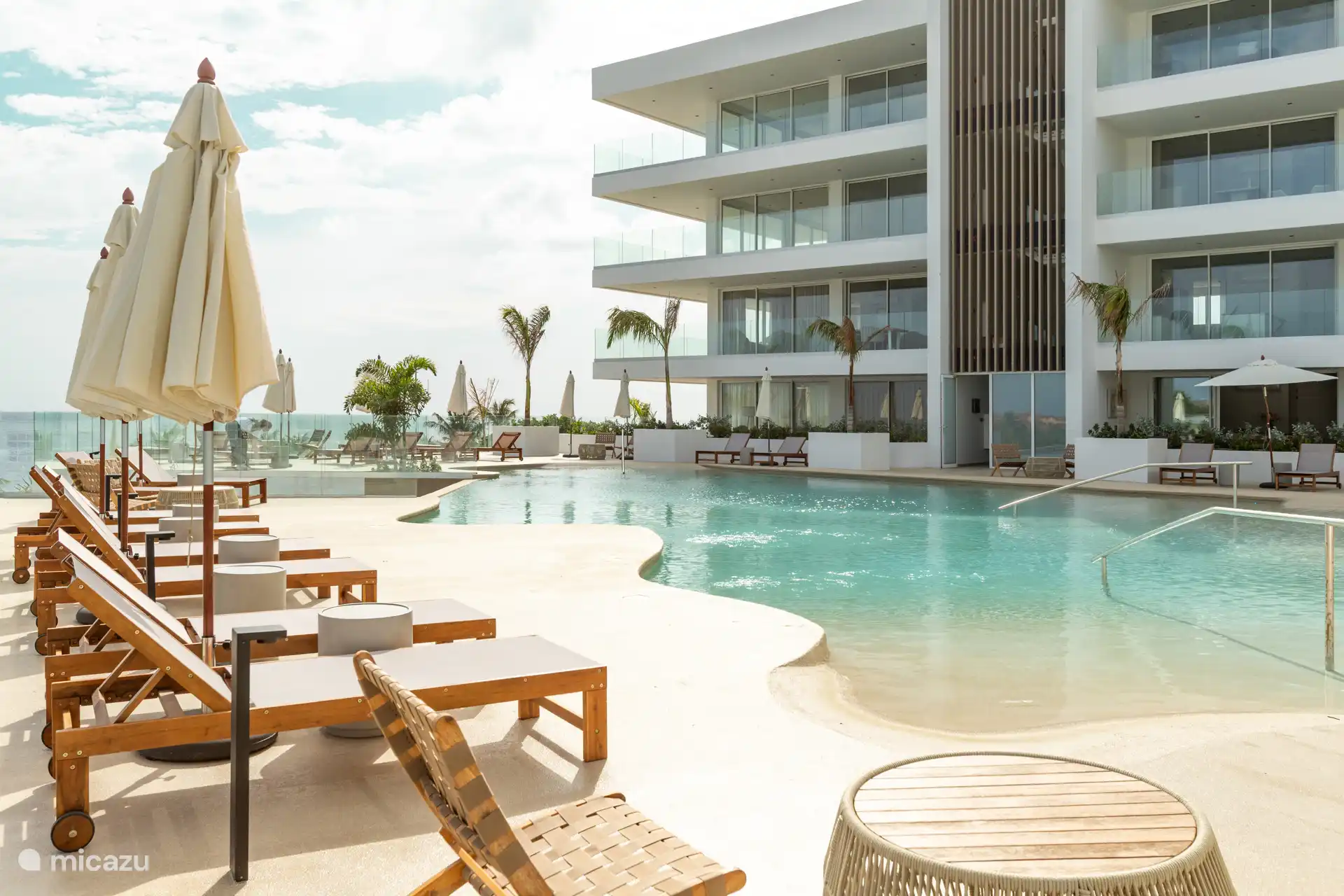 Intimité, Curaçao, Banda Ariba (est), Bapor Kibra, appartement Appartement de luxe avec piscine à Mambo Beach 