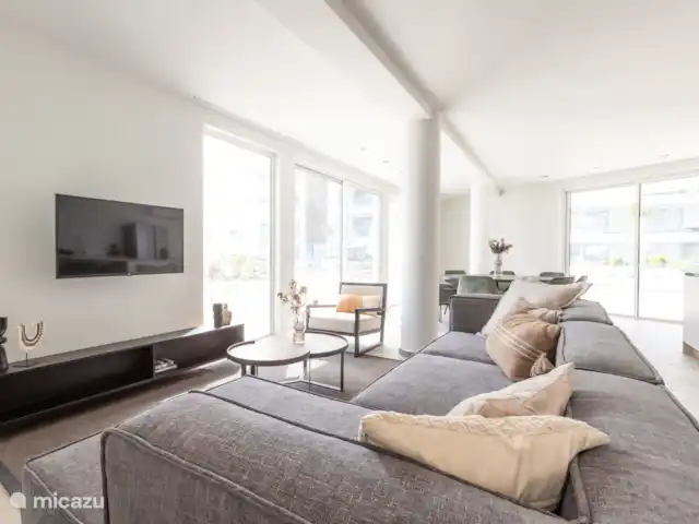 Location de Vacances Curaçao, Banda Ariba (est), Bapor Kibra, appartement - Appartement de luxe avec piscine à Mambo Beach  Le salon