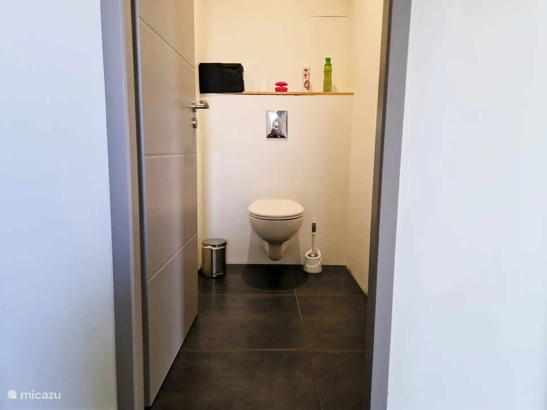 Toilettes séparées