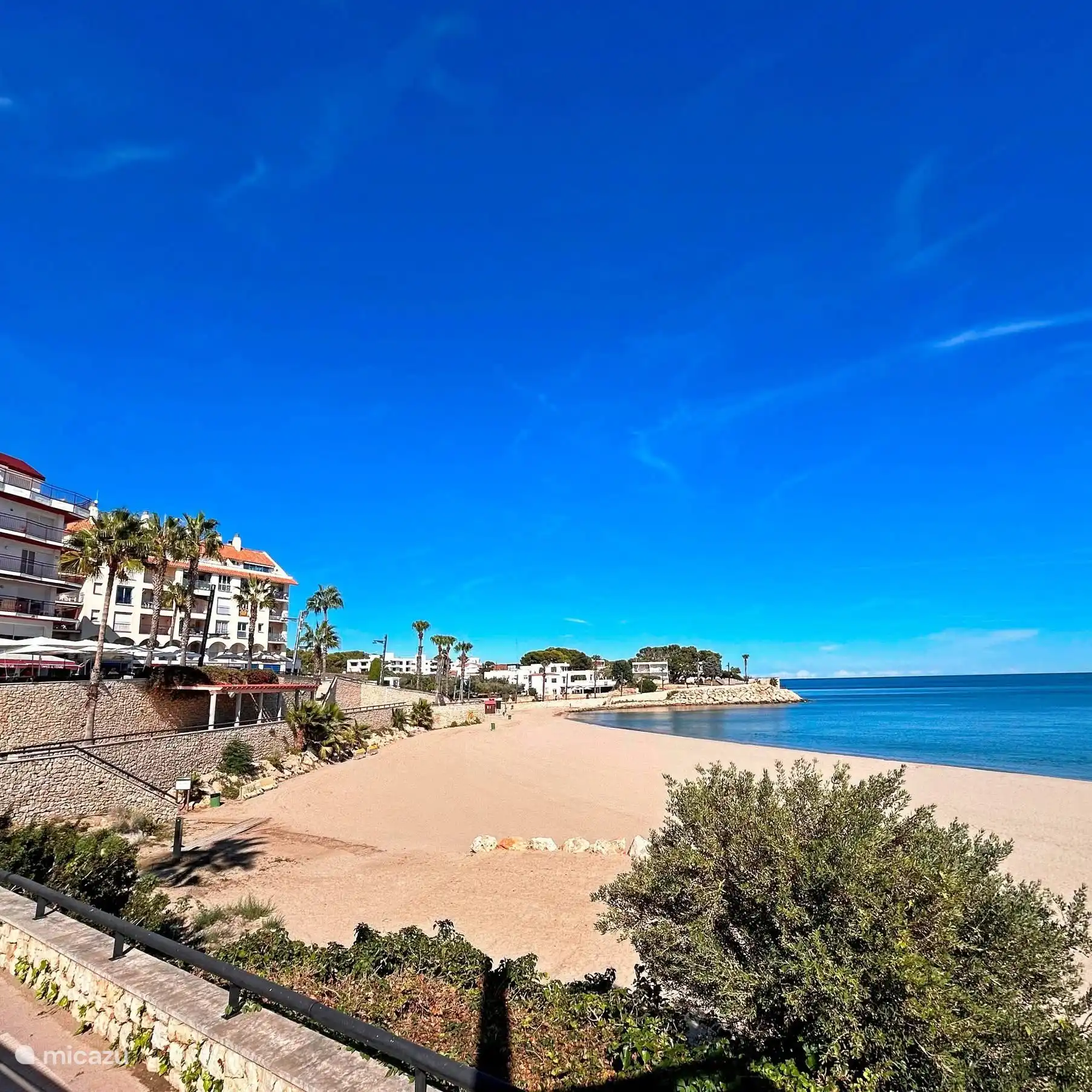 Una de las playas de L'Ampolla