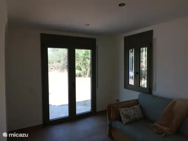 NOUVEAU : Villamor avec piscine privée | Espagne, Costa Dorada, L'Ampolla - villa Portes-fenêtres dans le coin salon
