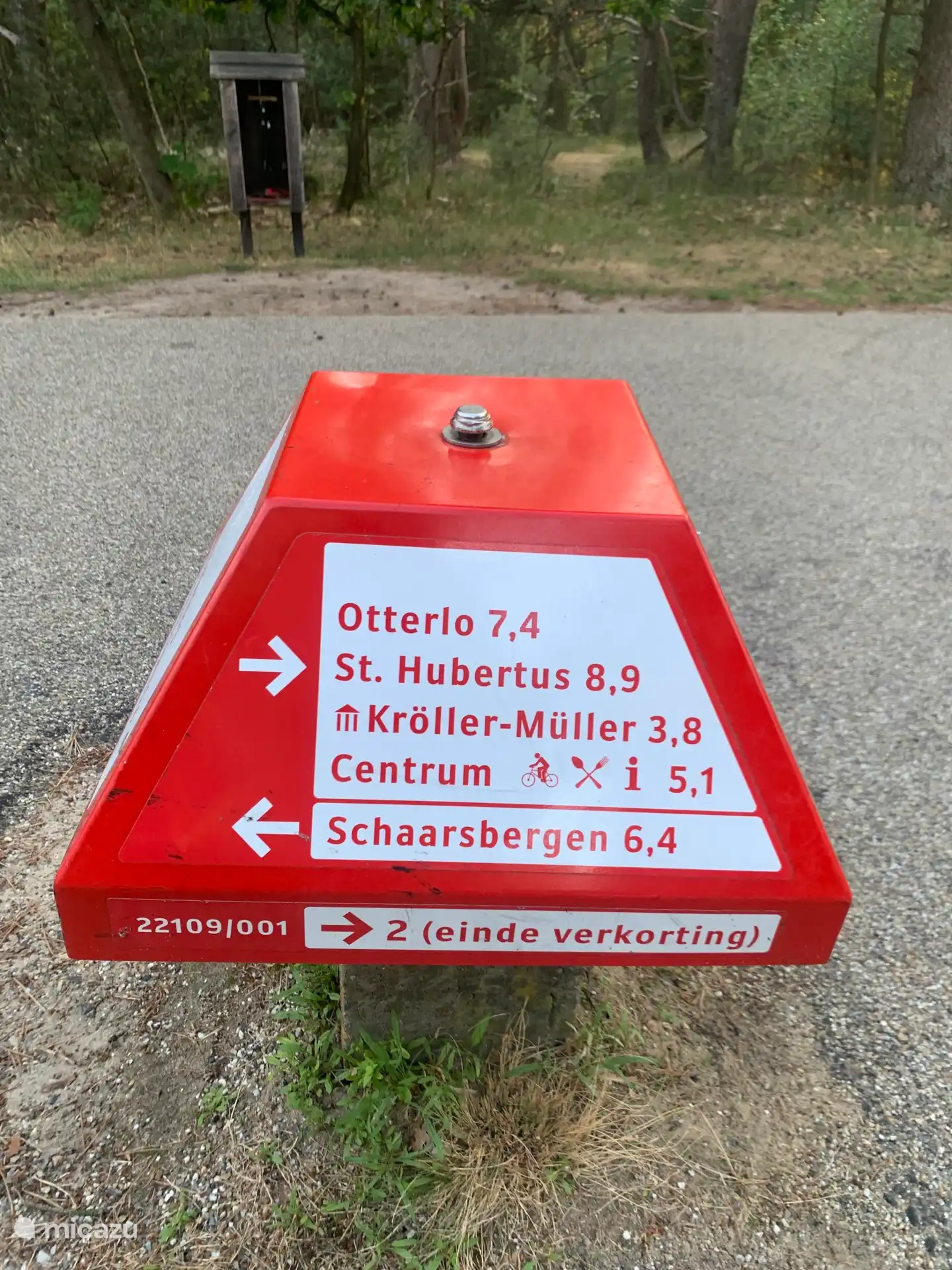 A visit to the Hoge Veluwe park cannot be missed. 