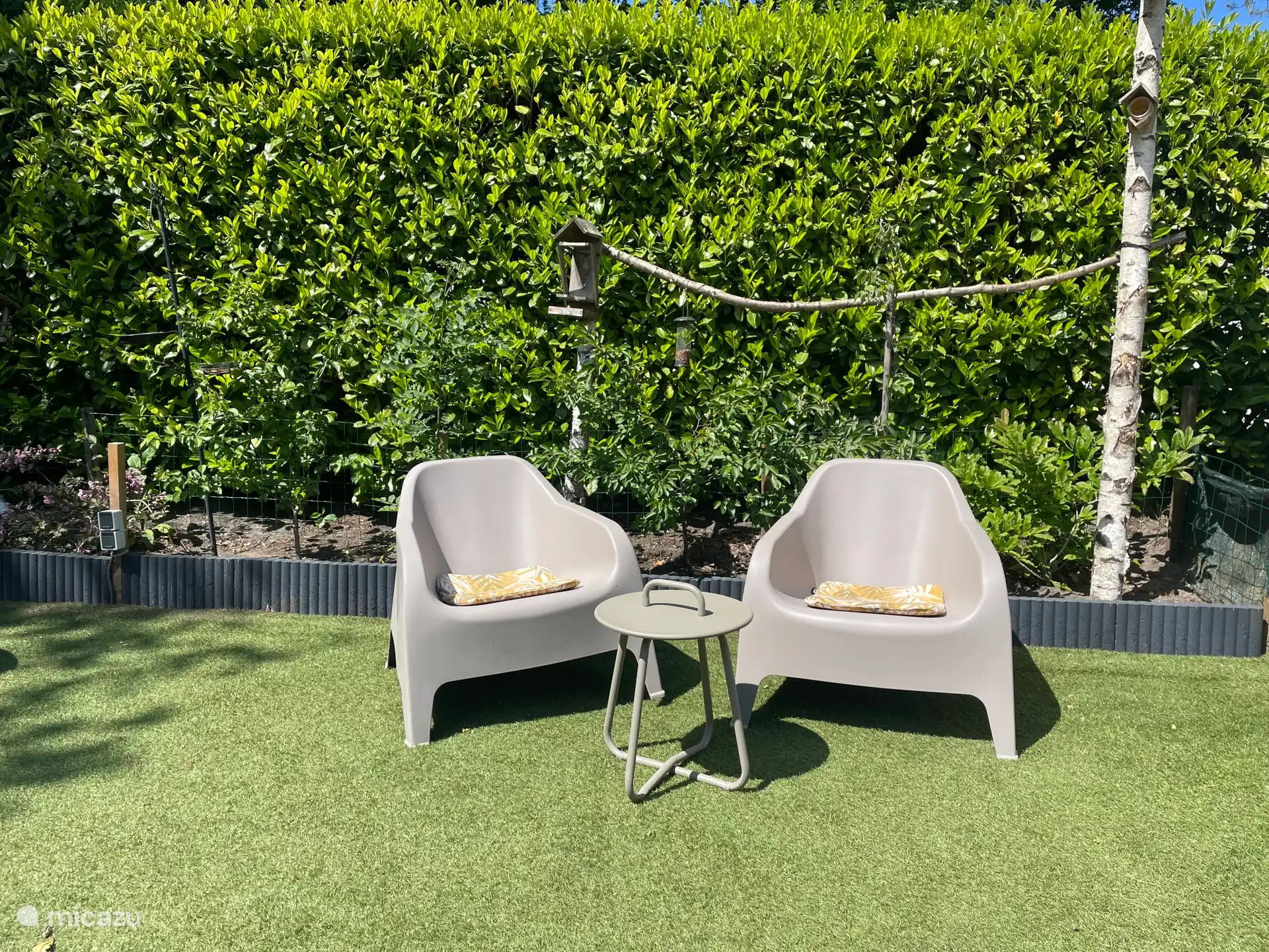 Lovely place for the 2nd cup of coffee or tea