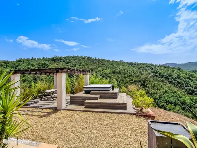 Villa la Lanterne | France, Côte d'Azur, Le Plan-de-la-Tour - villa Jacuzzi avec vue magnifique sur les montagnes
