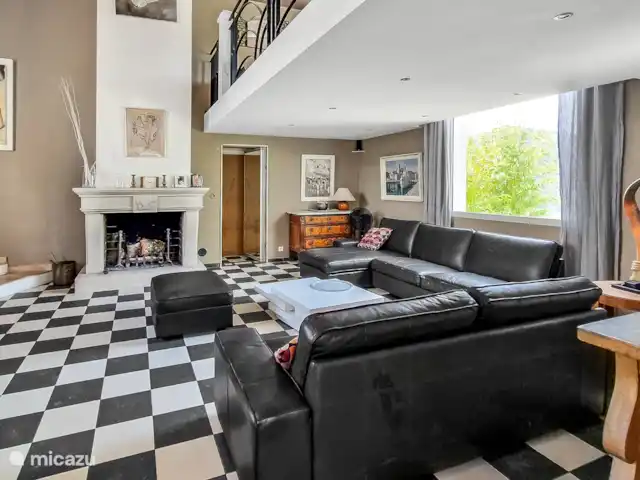 Villa la Lanterne | France, Côte d'Azur, Le Plan-de-la-Tour - villa Salon avec coin salon et TV et cheminée