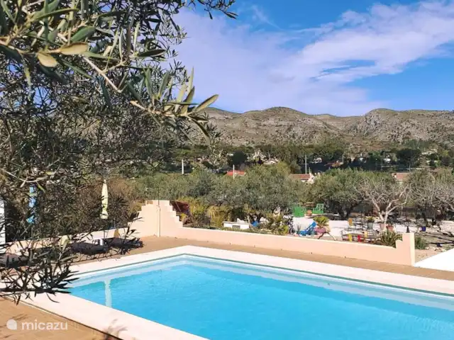 Location de Vacances Espagne, Costa de Valencia, Ontinyent, chambres d'hôtes - Casa Vitalidad Piscine avec vue sur la montagne