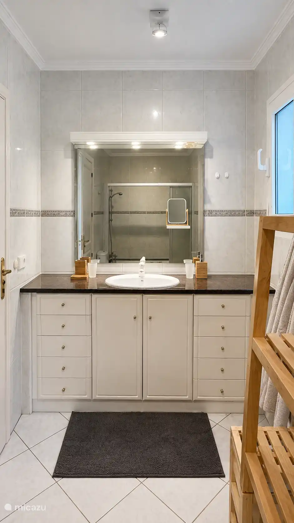 en-suite badkamer