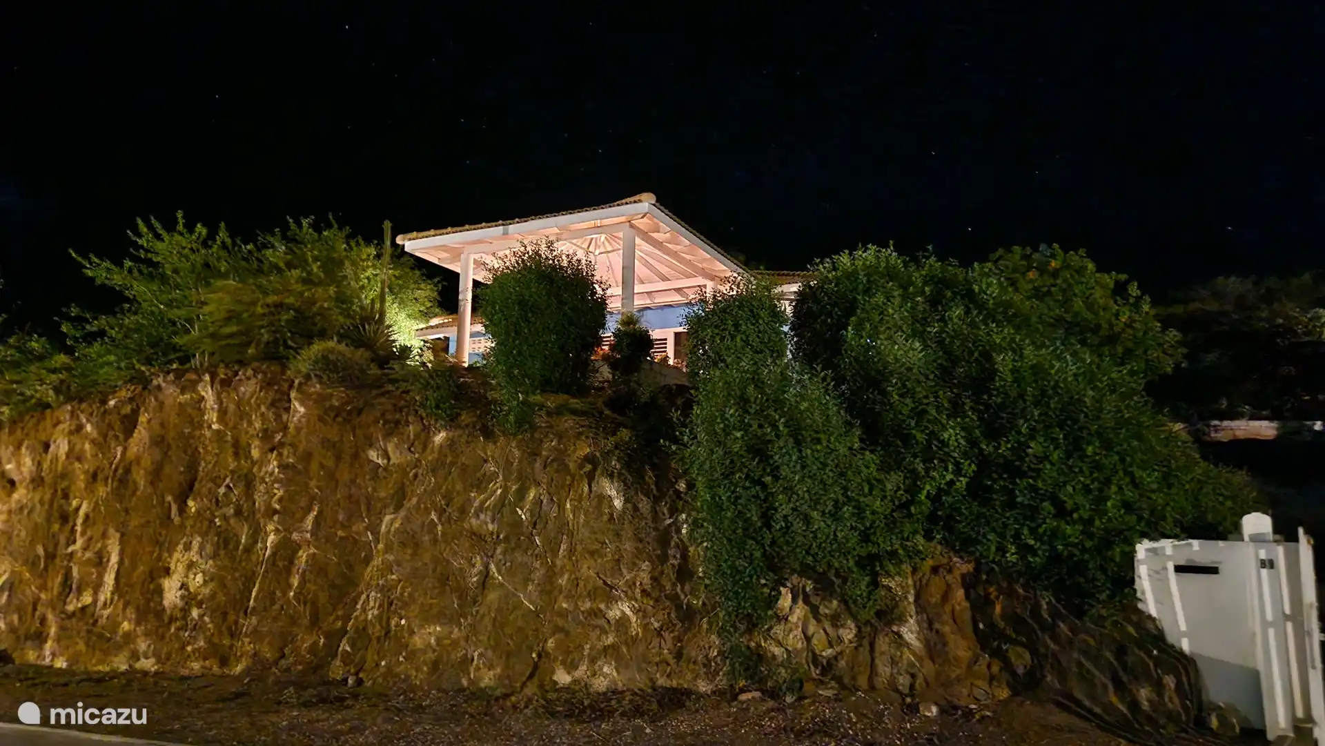 En raison de l’emplacement élevé, l’intimité également le soir 