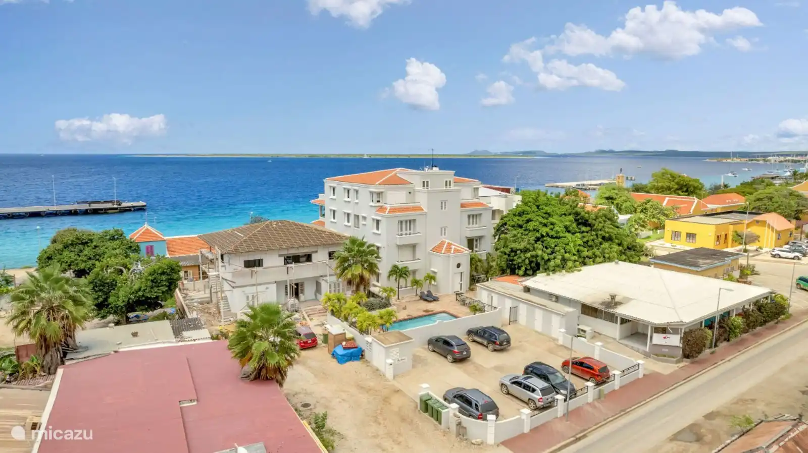 Achter aanzicht The Shore 