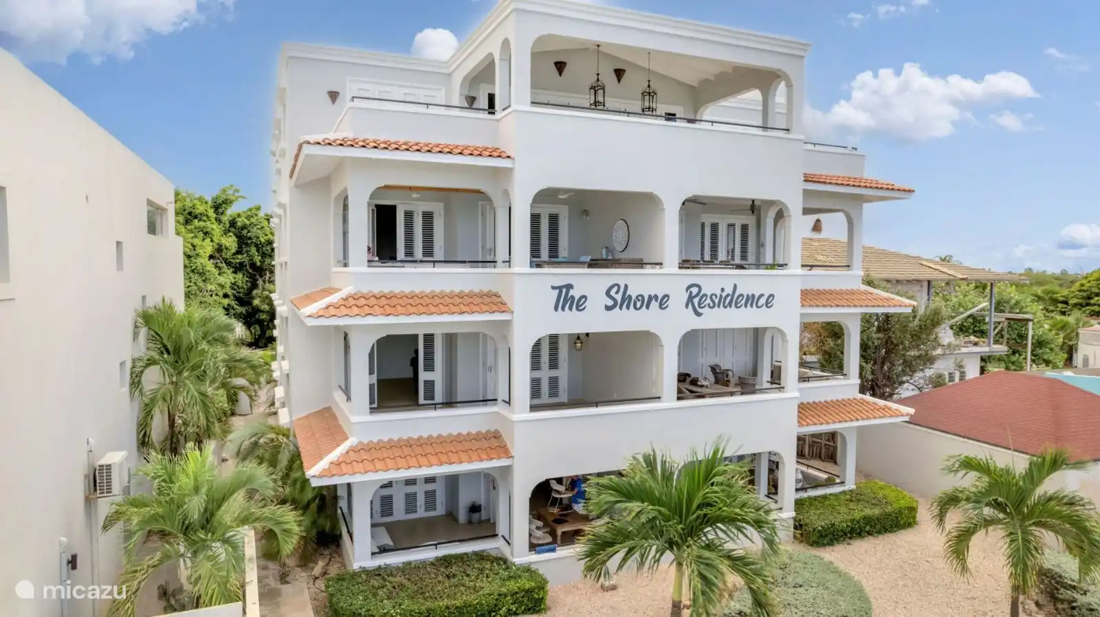 Het appartement bevindt zicht op de eerste verdieping.